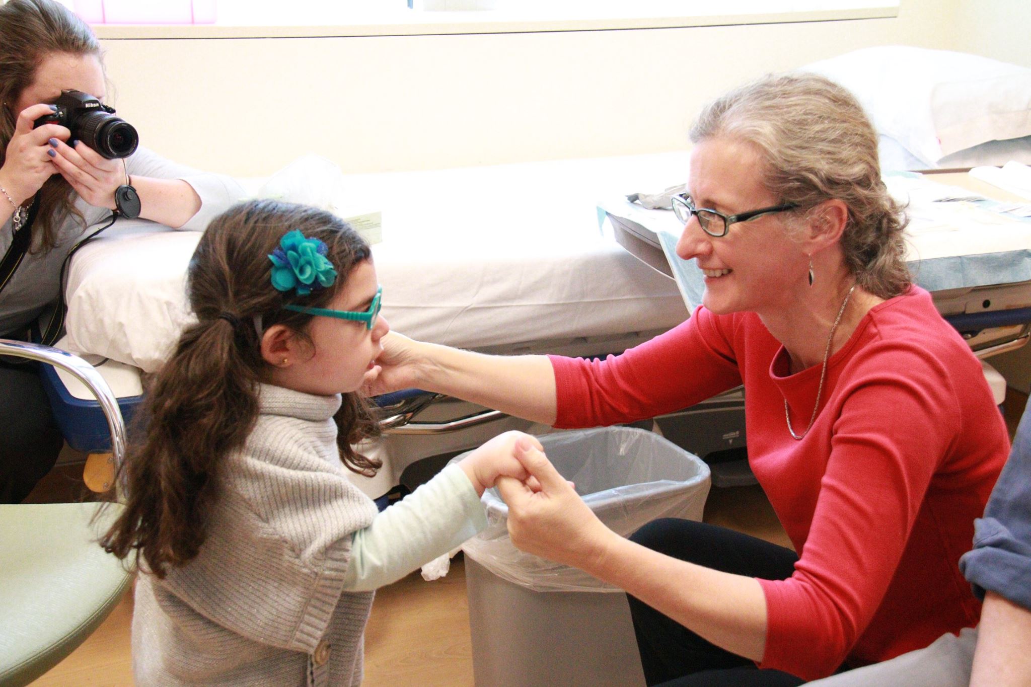 Dr. Penny Hogarth with OHSU visitor