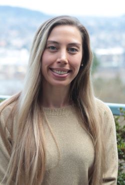 Natalie Headshot 2024 - Bio Resized